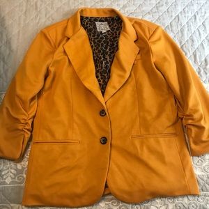 Mustard yellow blazer